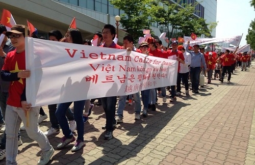 Protest vietnamesischer Gemeinschaft im Ausland gegen illegale Bohrinsel Chinas